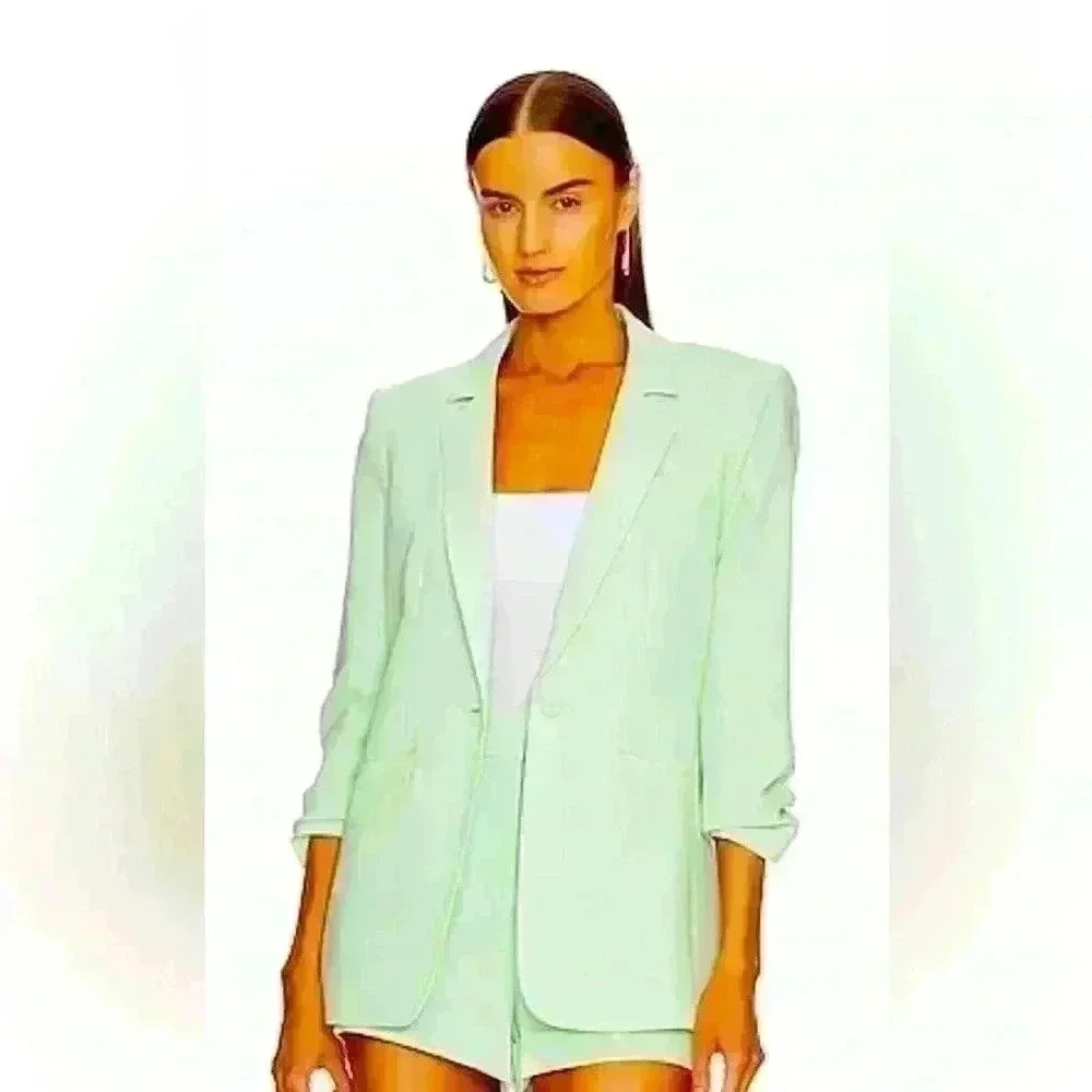 Cinq a’ Sept Elaine Crepe Shorts Green papaya